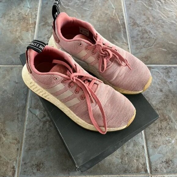Adidas NMD R2 Ash Pink - Picture 2 of 8